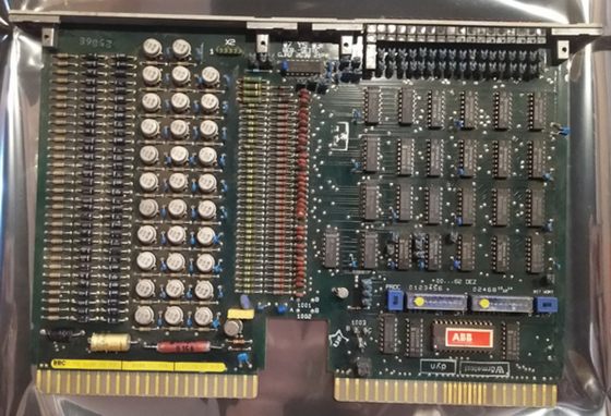 ABB 07YS03 GJR2263800R3 Output Module Socket Board In voorraad