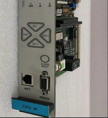 CPUM 200-595-067-114 I/O Card Rack Controller en Communicatie Interface Card