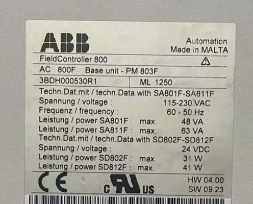 ABB PM803F 3BDH000530R1 Basiseenheid 16 MB Batterij-gebufferde RAM Centrale Eenheid