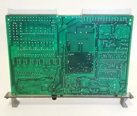 ABB 83SR06 GJR2395400R1010 Industrial Universal Control Module Binaire en analoge signaalverwerking