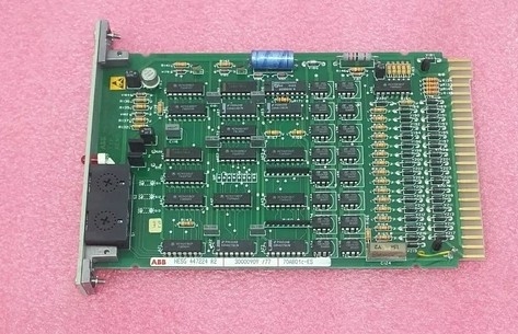 ABB 81AA03A-E GJR2394100R1210 Analoog uitgangsmodule van het besturingsbord