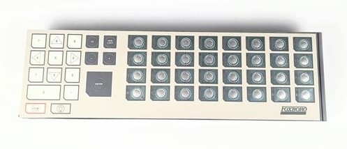 Foxboro P0903CW Combinatie van 32 LED / Schakelaarparen Een 16 Sectie Numeriek Keypad En Een NUM LOCK LED