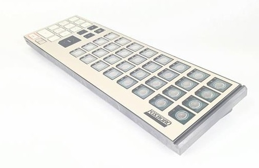 Foxboro P0903CW Combinatie van 32 LED / Schakelaarparen Een 16 Sectie Numeriek Keypad En Een NUM LOCK LED