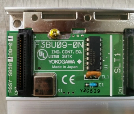 F3BU09-0NS1 YOKOGAWA 9-slot-eenheid Basismodules voor verschillende modules I/O-module