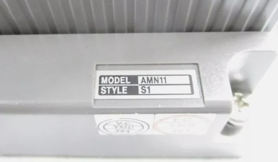 AMN11-S1 YOKOGAWA Nest voor analoog signaalinvoer en -uitvoer I/O-modules PLC-module 16 Slots Rack