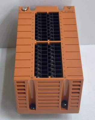 STB4D-10 YOKOGAWA 24 V DC Digitale I/O-module