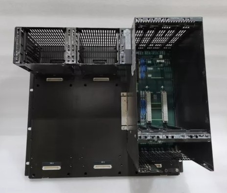 PFCD-S5520 YOKOGAWA Duplexed Field Control Station voor V Net en RIO Rack Digital Controller