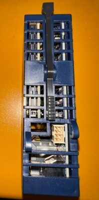 IC695CPE305 GE Voer real-time controle uit op machines, processen en systemen voor het afleveren van materialen