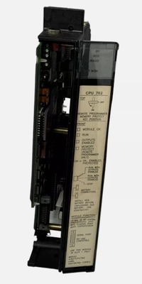 IC697CPU731 GE 12 MHz 32 Kbyte centrale verwerkingseenheid Single Slot CPU 512 Input And Outputs