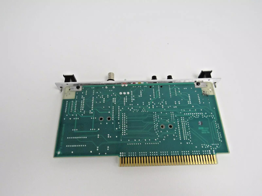 Honeywell 51305508-200 PLC's / Machine Control XLCNE2 MM CE CERT MEDIUM DIST1 BOARD