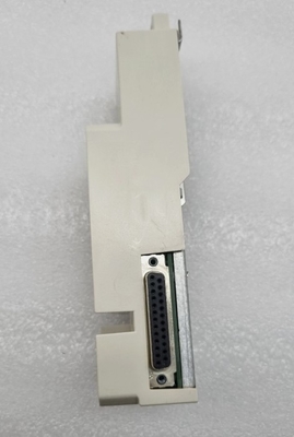 TP858 3BSE018138R1 ABB basisplaat voor DDCS-interface-module