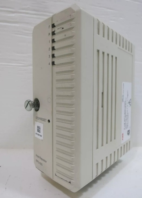 RFO800 P-HB-RFO-80010000 ABB PLC-module-interface voor industriële automatiseringssystemen