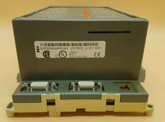 07kt97 GJR5253000R0160 ABB Advantage Controller 31 Basiseenheid PLC -module