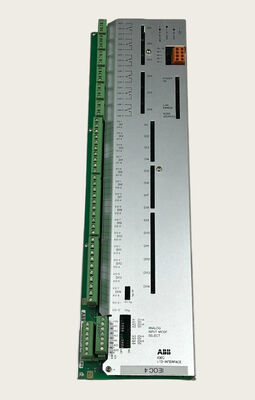 3BHB000272R0101 ABB UFC719AE101 Sleutel PLC-bord I/O-interface module