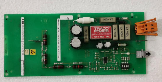 ABB 3BHE003604R0102 UFC765AE102 Snelle Processor Hoofdregelkaart met Glasvezelkabels en Ingebouwde Zelfdiagnose