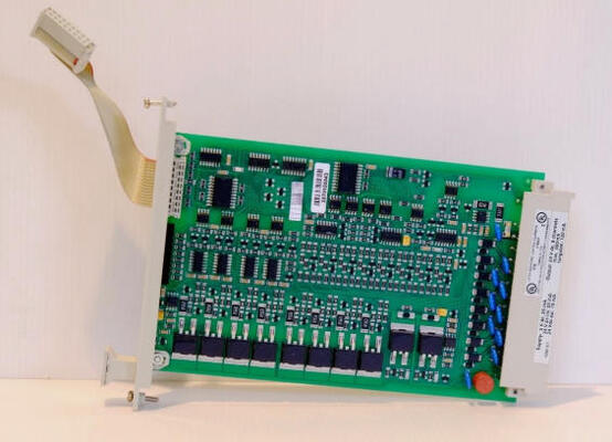 Honeywell fail-safe digitale uitgangsmodule 24 Vdc 0,55 A met 8 kanalen
