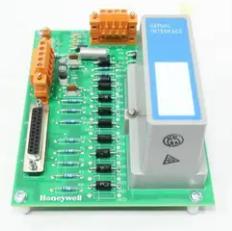 Honeywell MC-TSIM12 serieinterface module met EIA-232/422/485-poorten, CE-conform, fabrieks firmware