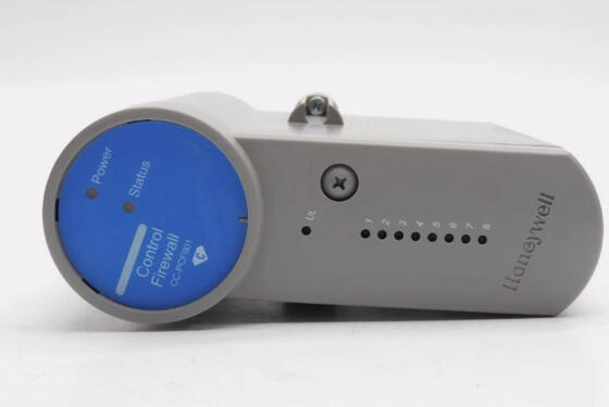 Honeywell CC-PCF901 Control Firewall-module met 24V DC-voeding voor netwerkbeveiliging en FTE-netwerkdistributie