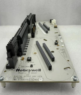 Honeywell CC-TDOB11 Digital Output IOTA-module met redundante configuratie Opencircuit detectie en 24Vdc rating