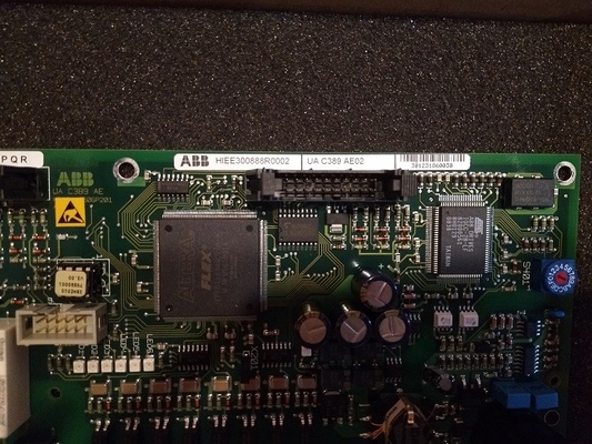 Van het Apparatenre C389 AE01 van UAC389AE02 ABB van de de Controlebewerker de Moduleplc Vervangstukken HIEE300888R0002