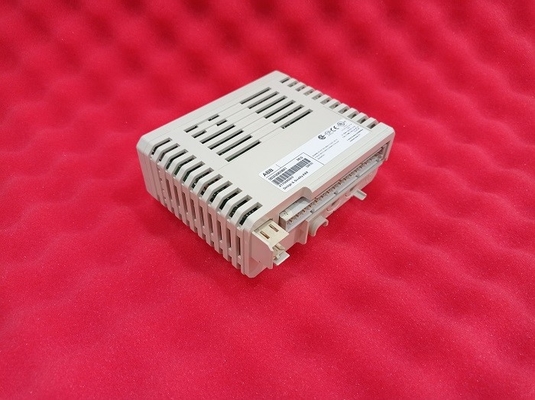 Digitale de Inputmodule 24V 16 PLC van CH Vervangstukken 3BSE008508R1 van DI810 ABB S800