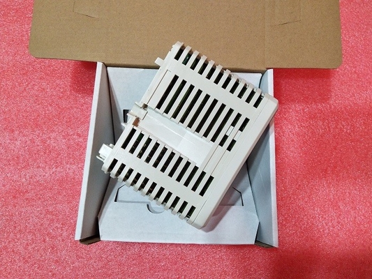 PLC van AO895 ABB Analoge Outputmodule 8 CH S800 I/O 3BSC690087R1