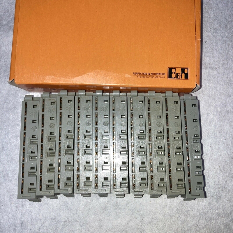 De Modules van X20TB12 B&amp;R X20 24 VDC met de Eindblokken dat van X20TB06 en van X20TB12 worden getelegrafeerd