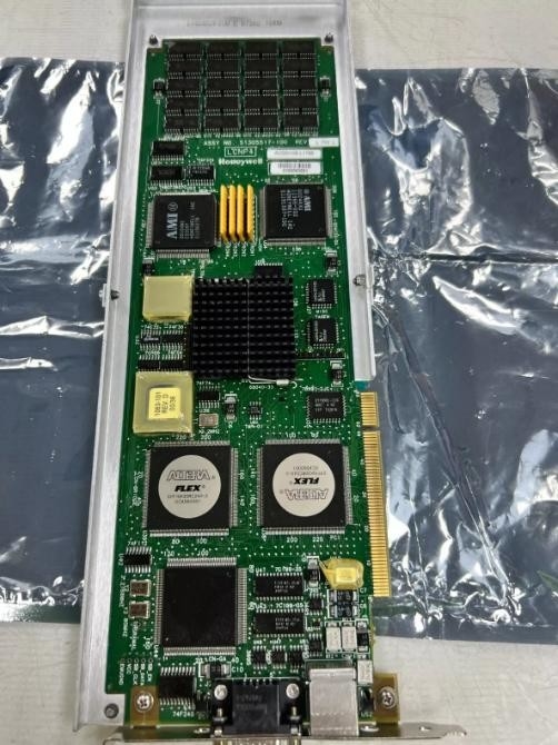 Honeywell 51305517-100 PC Board Module LCNP4 Processor Card voor industrieel procesbesturingssysteem