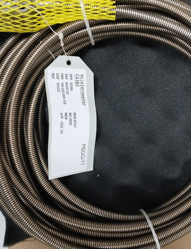 CA202 144-202-000-125 Piezo-elektrische versnellingsmeter