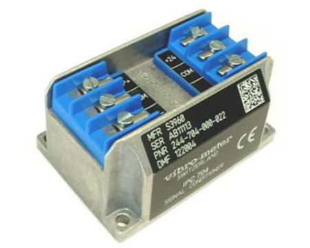 IPC704 244-704-000-042 A1-B03-C100-D100-E5-F2000-G0-H0-I0 Piezo-elektrische ladingsignaalconditioner voor het meten van de trillingssnelheid van de behuizing van het lager